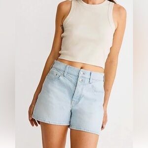 Madewell momjean short light denim 100% cotton high rise essen wash yoke short
